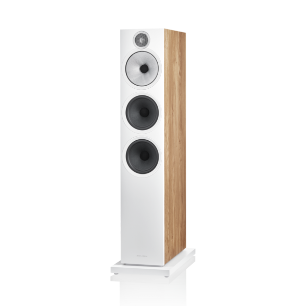 603-S3-BW-floorstanding-loudspeaker-hifi-oak-angle-view